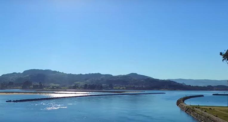 Playa Del Puntal Villaviciosa Asturias Lujo Primera Linea Playa Extérieur photo